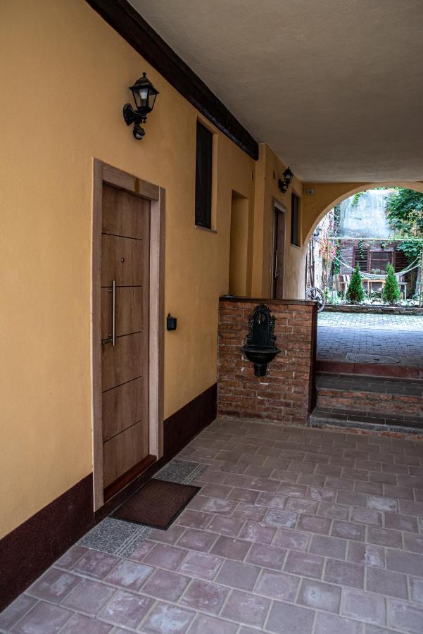 Appartamento Luky 12 Braşov Esterno foto