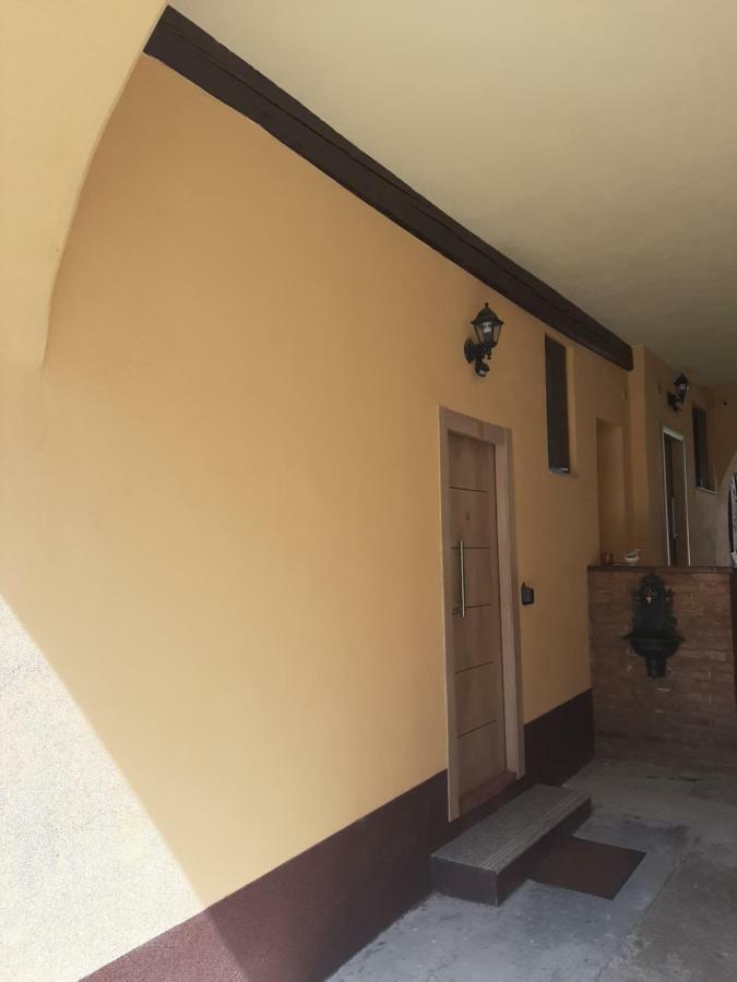 Appartamento Luky 12 Braşov Esterno foto